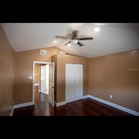 1329 34th Avenue N St Petersburg FL 33704