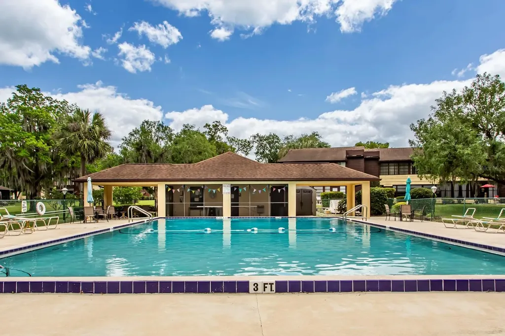 513 Fairways Circle Ocala FL 34472