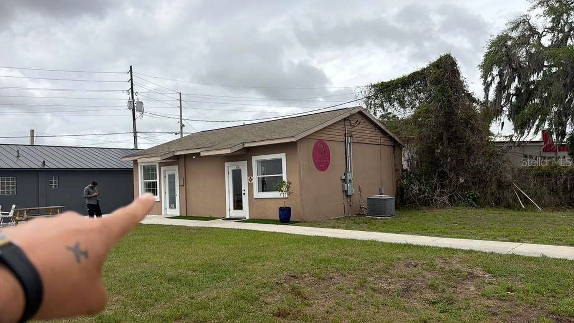 332 S Main Street Wildwood FL 34785