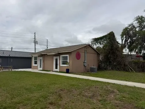 332 S Main Street Wildwood FL 34785