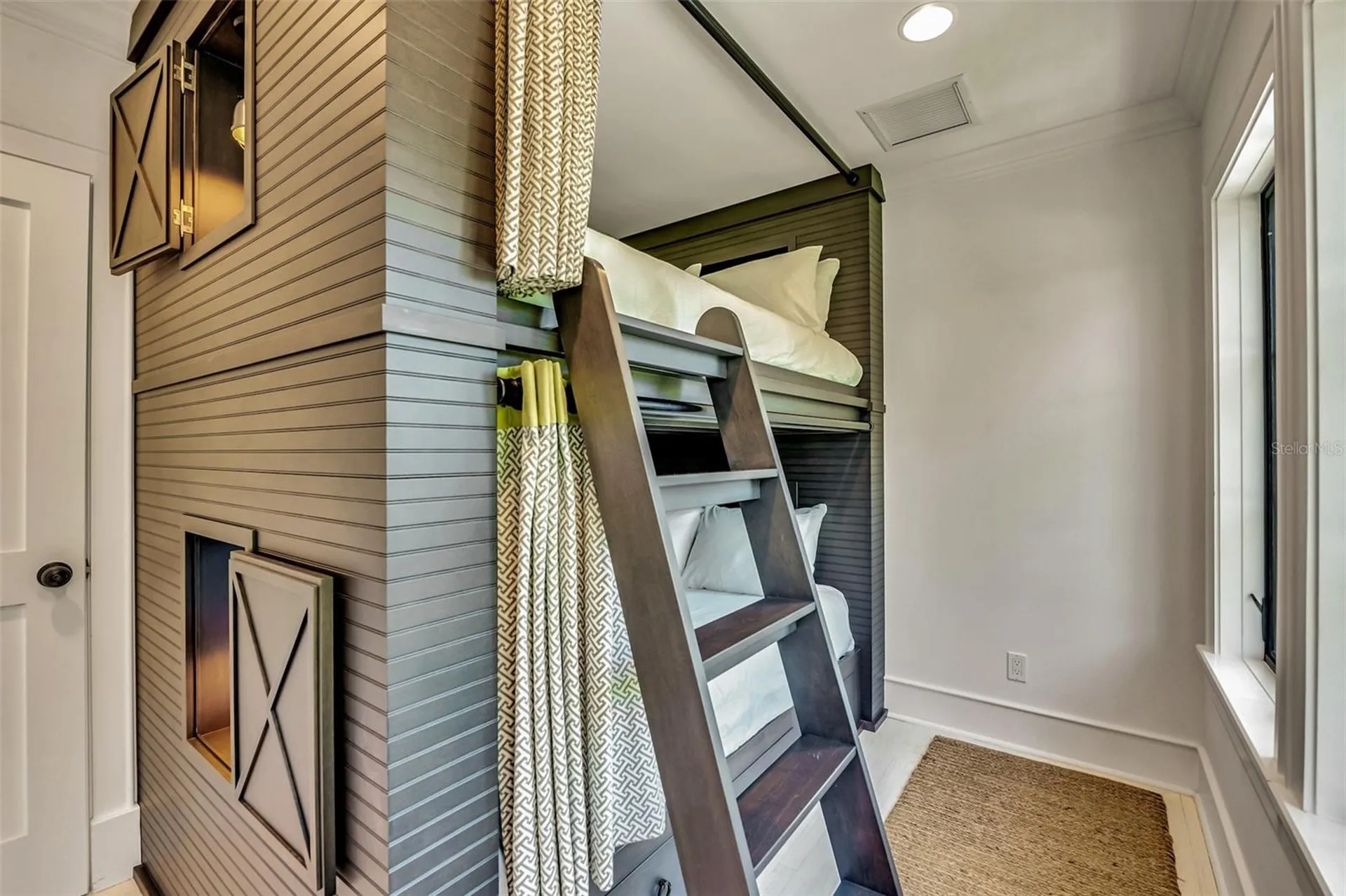 103 Park Avenue Anna Maria FL 34216