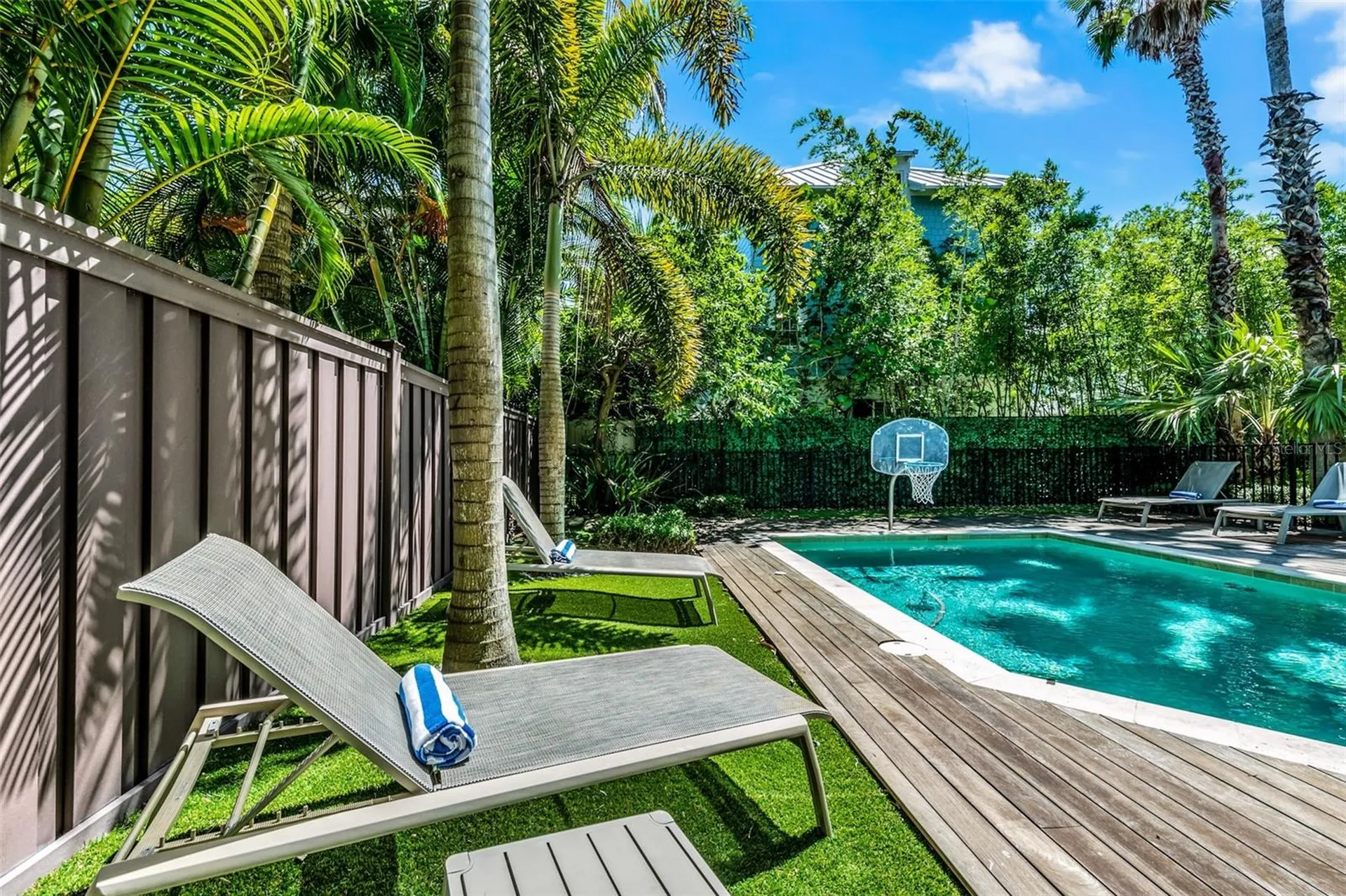 103 Park Avenue Anna Maria FL 34216