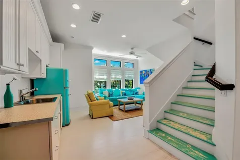 103 Park Avenue Anna Maria FL 34216