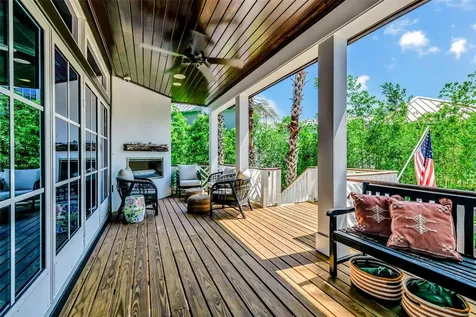 103 Park Avenue Anna Maria FL 34216