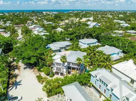 103 Park Avenue Anna Maria FL 34216
