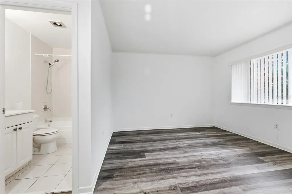 6060 Peregrine Avenue Orlando FL 32819