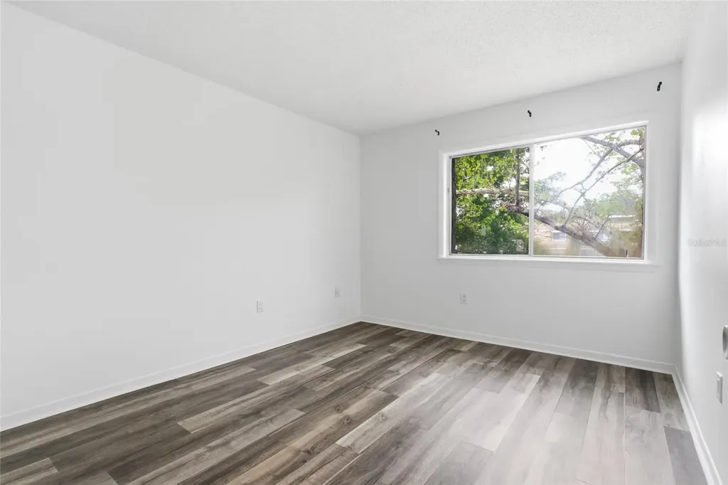 6060 Peregrine Avenue Orlando FL 32819