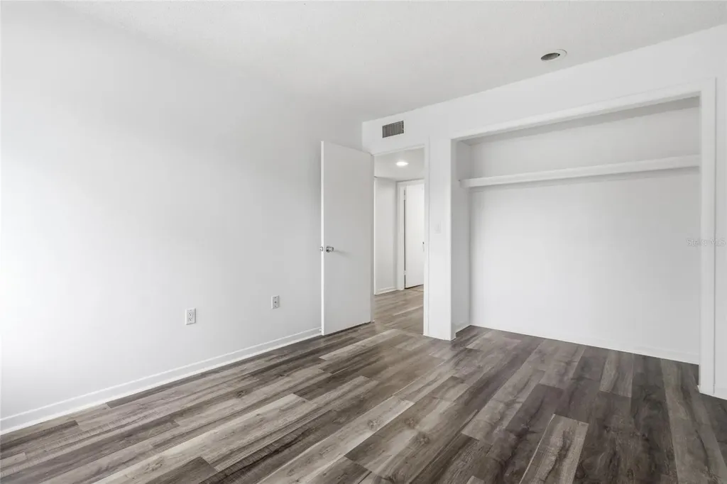 6060 Peregrine Avenue Orlando FL 32819