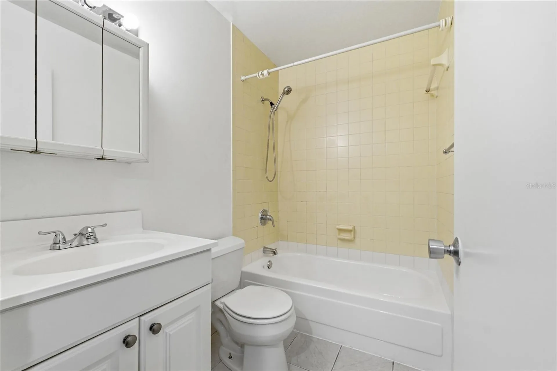 6060 Peregrine Avenue Orlando FL 32819