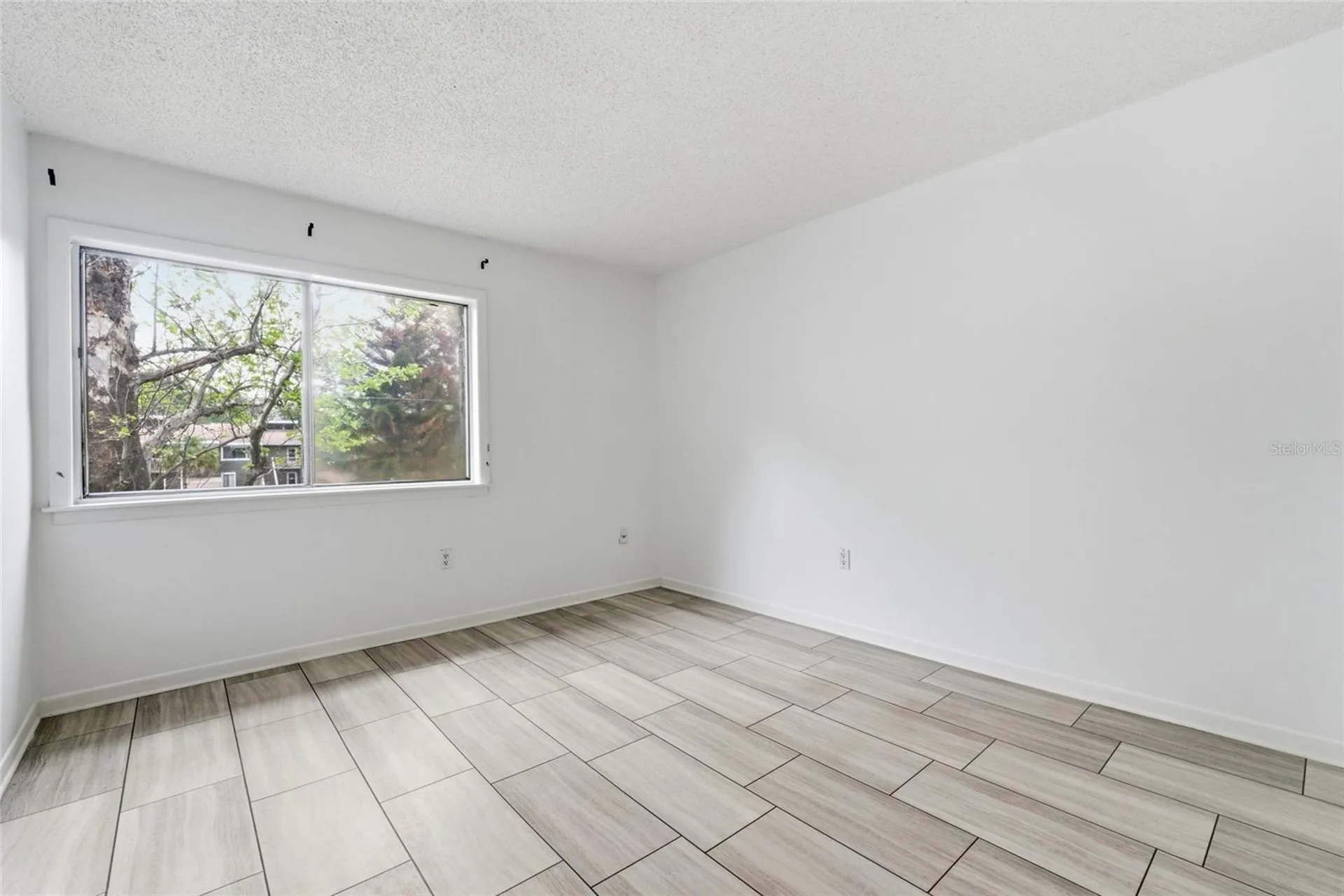 6060 Peregrine Avenue Orlando FL 32819