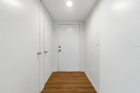 6060 Peregrine Avenue Orlando FL 32819