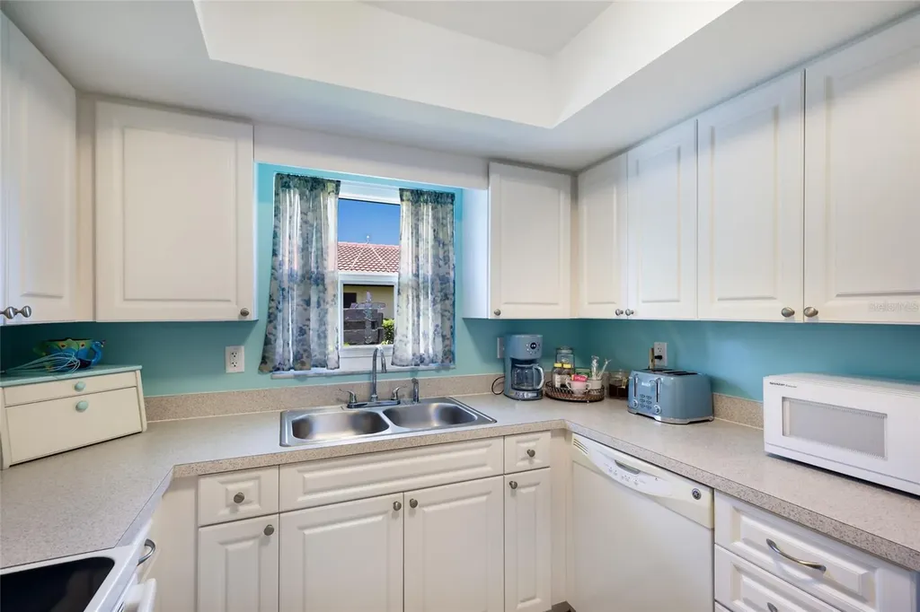 1218 56th Street W Bradenton FL 34209