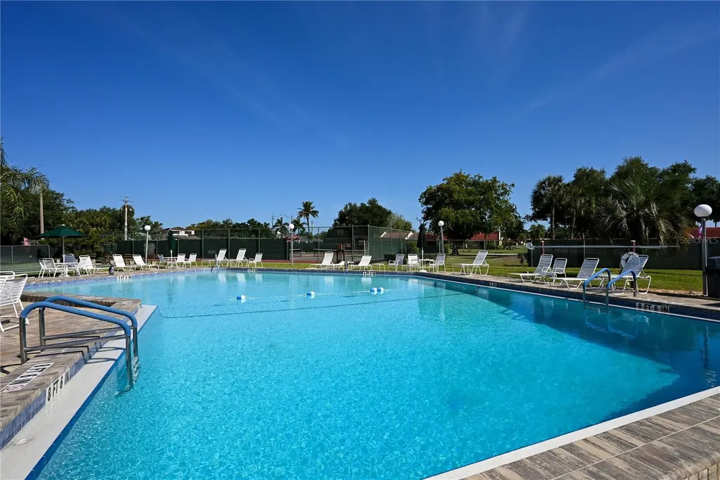 1218 56th Street W Bradenton FL 34209