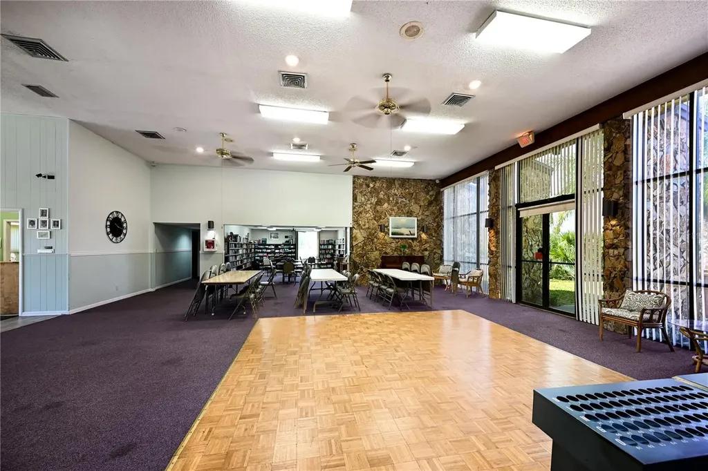 1218 56th Street W Bradenton FL 34209