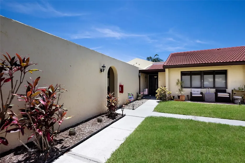 1218 56th Street W Bradenton FL 34209