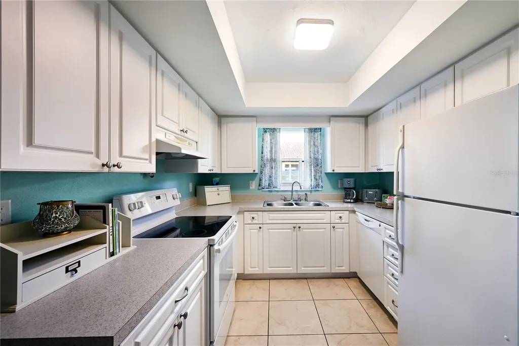 1218 56th Street W Bradenton FL 34209