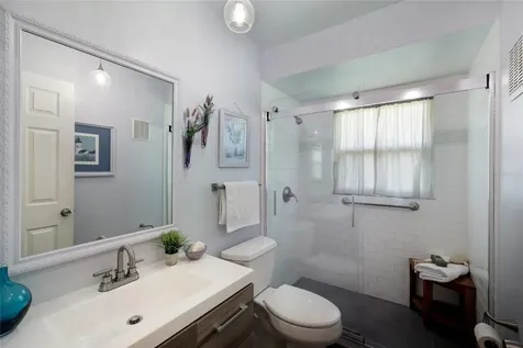 1218 56th Street W Bradenton FL 34209