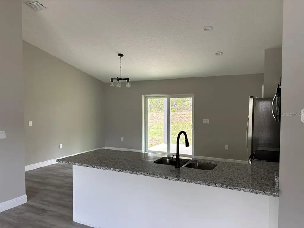 9870 N Lathyrus Terrace Dunnellon FL 34433
