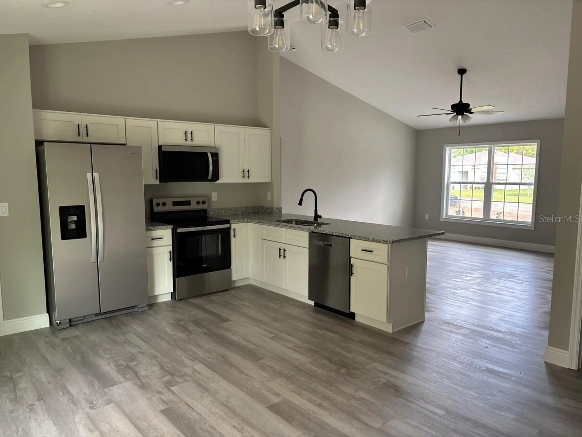 9870 N Lathyrus Terrace Dunnellon FL 34433