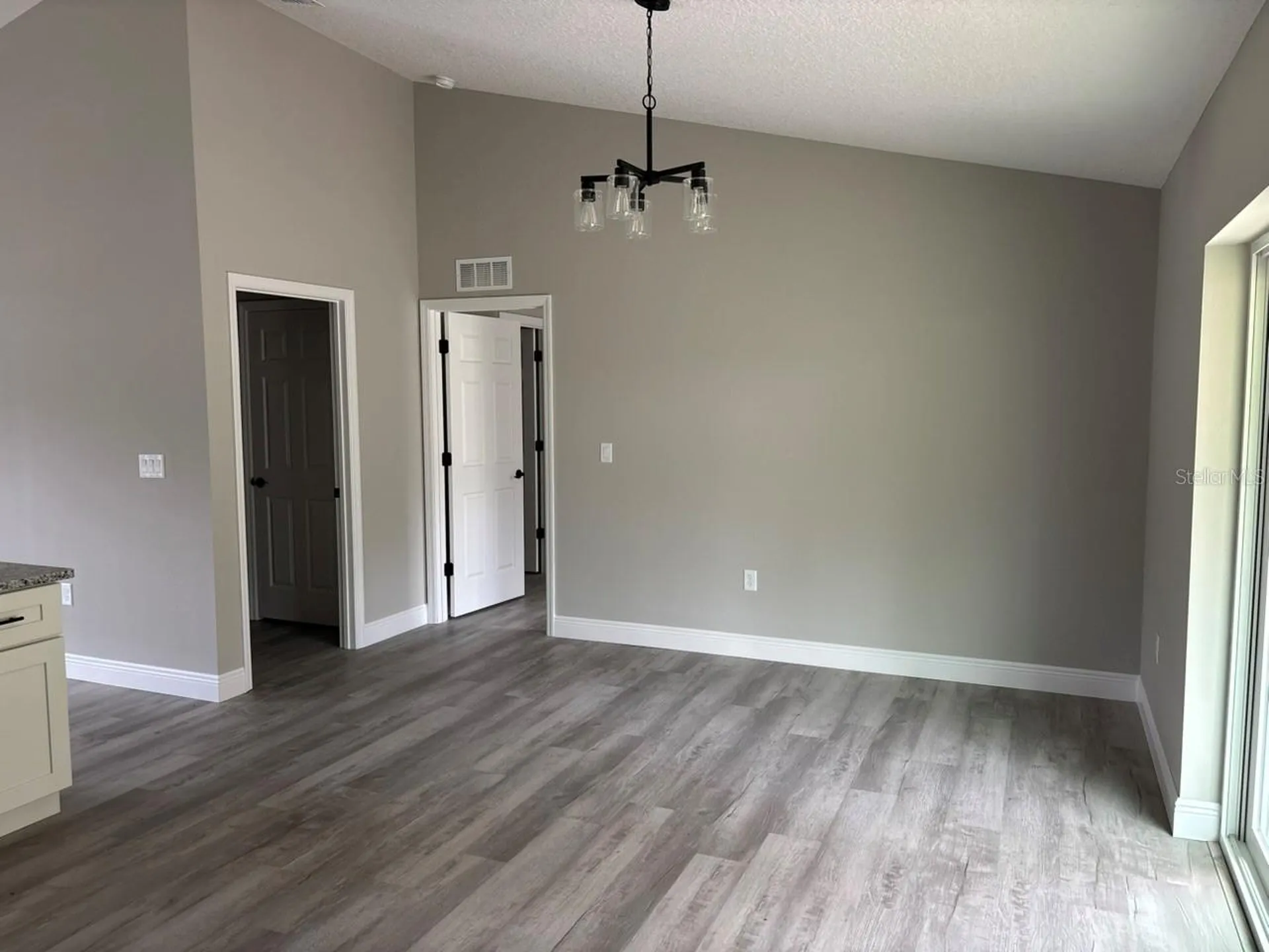 9870 N Lathyrus Terrace Dunnellon FL 34433