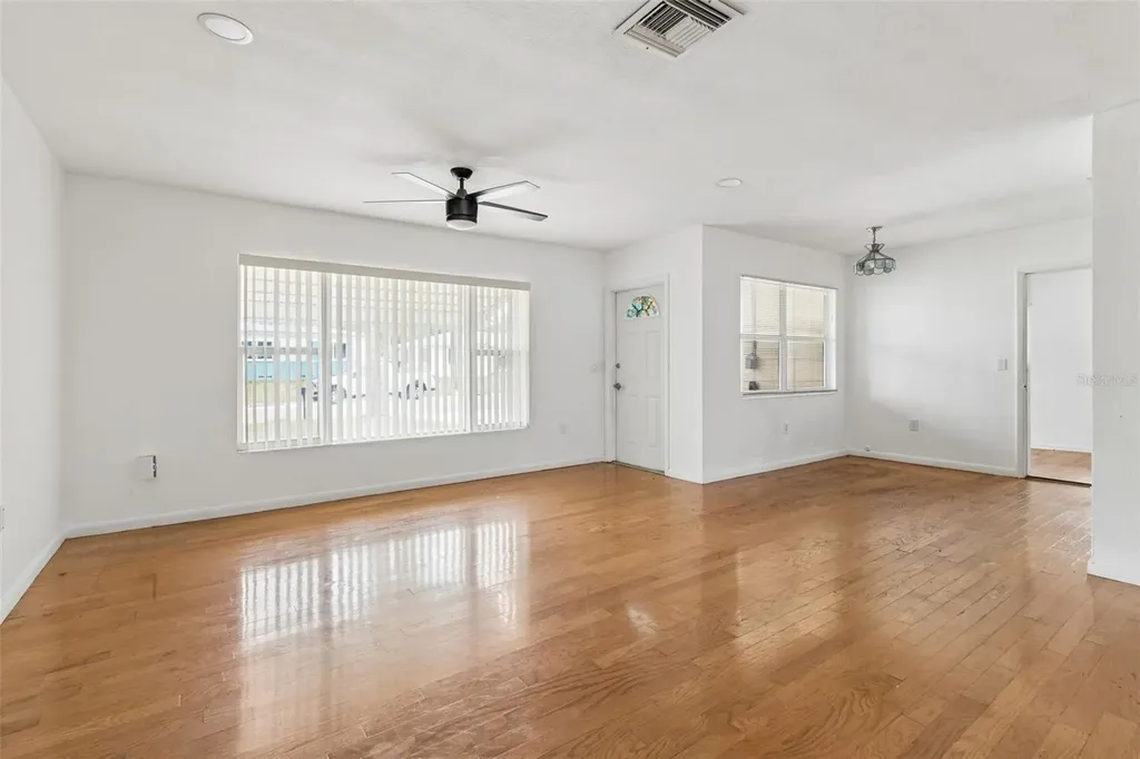 1226 Magnolia Drive Clearwater FL 33756