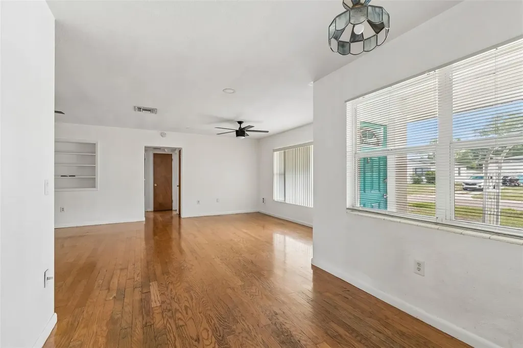 1226 Magnolia Drive Clearwater FL 33756