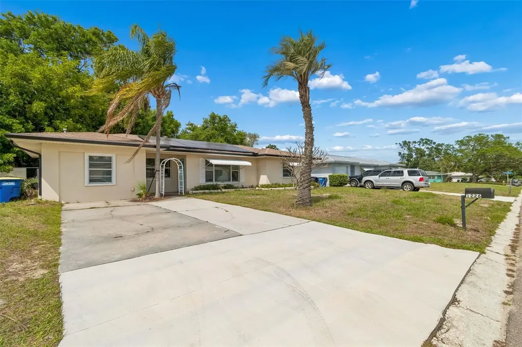1226 Magnolia Drive Clearwater FL 33756