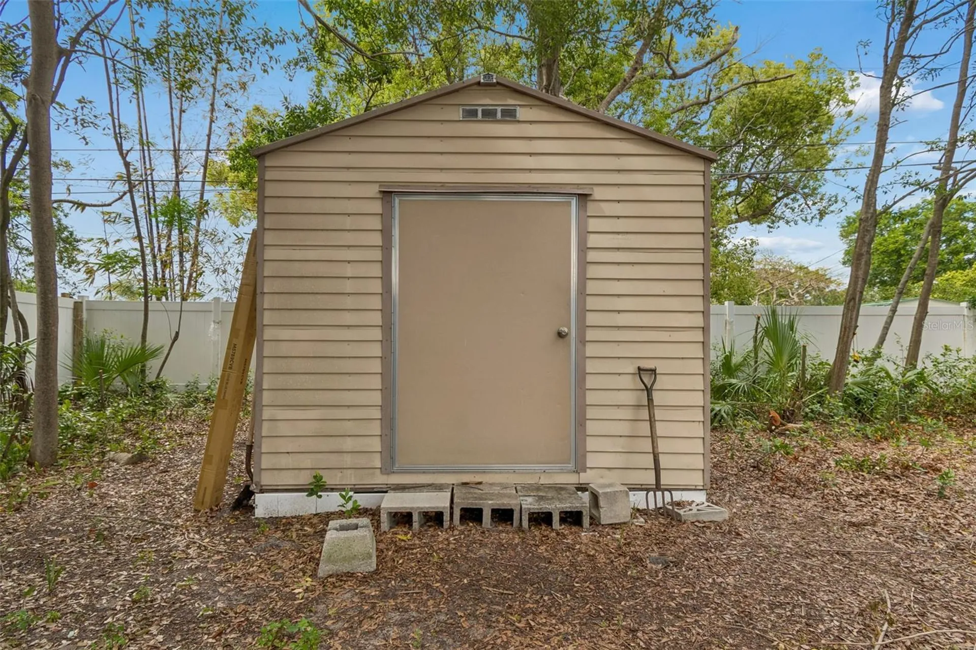 1226 Magnolia Drive Clearwater FL 33756