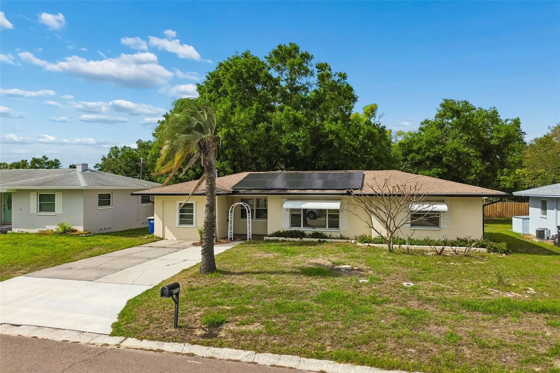 1226 Magnolia Drive Clearwater FL 33756