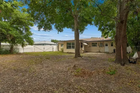 1226 Magnolia Drive Clearwater FL 33756
