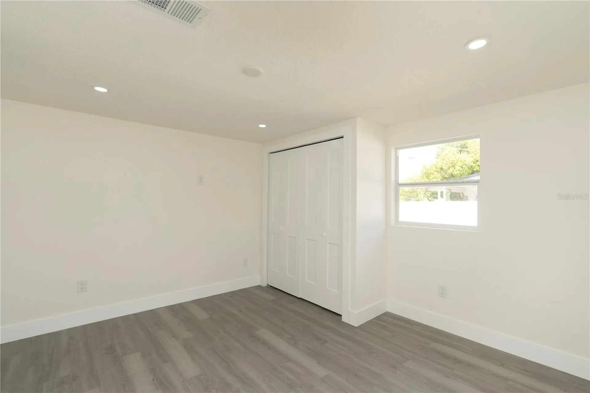 1711 E Sewaha Street Tampa FL 33612