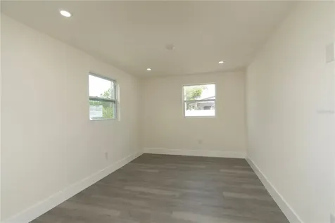 1711 E Sewaha Street Tampa FL 33612
