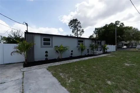 1711 E Sewaha Street Tampa FL 33612