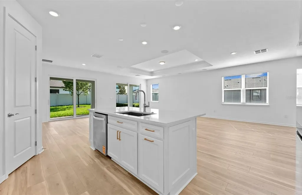 9832 Autumn Ridge Avenue Riverview FL 33578