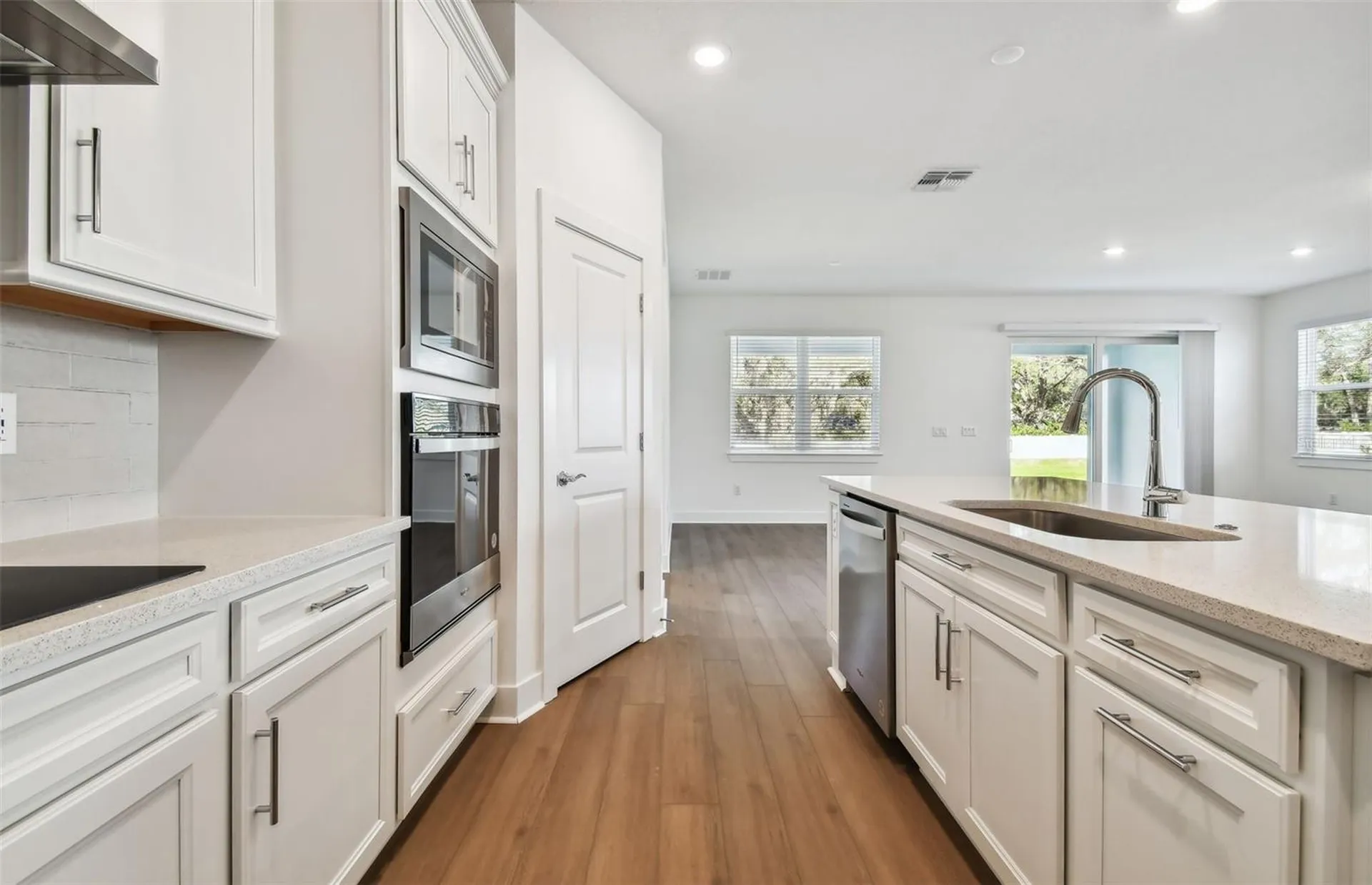 9832 Autumn Ridge Avenue Riverview FL 33578