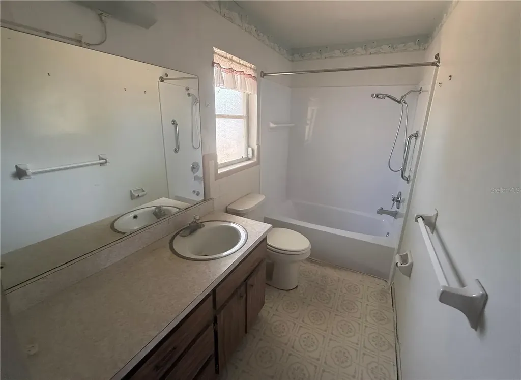 1456 Royal Road Venice FL 34293