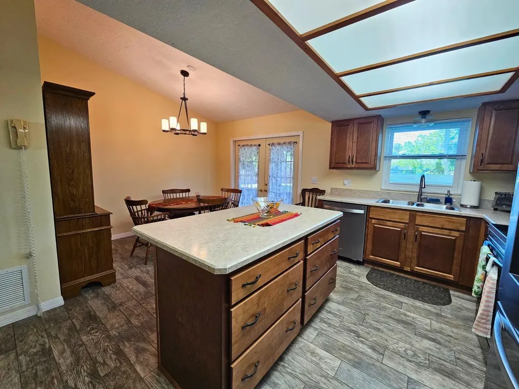 5002 SE 33rd Terrace Ocala FL 34480