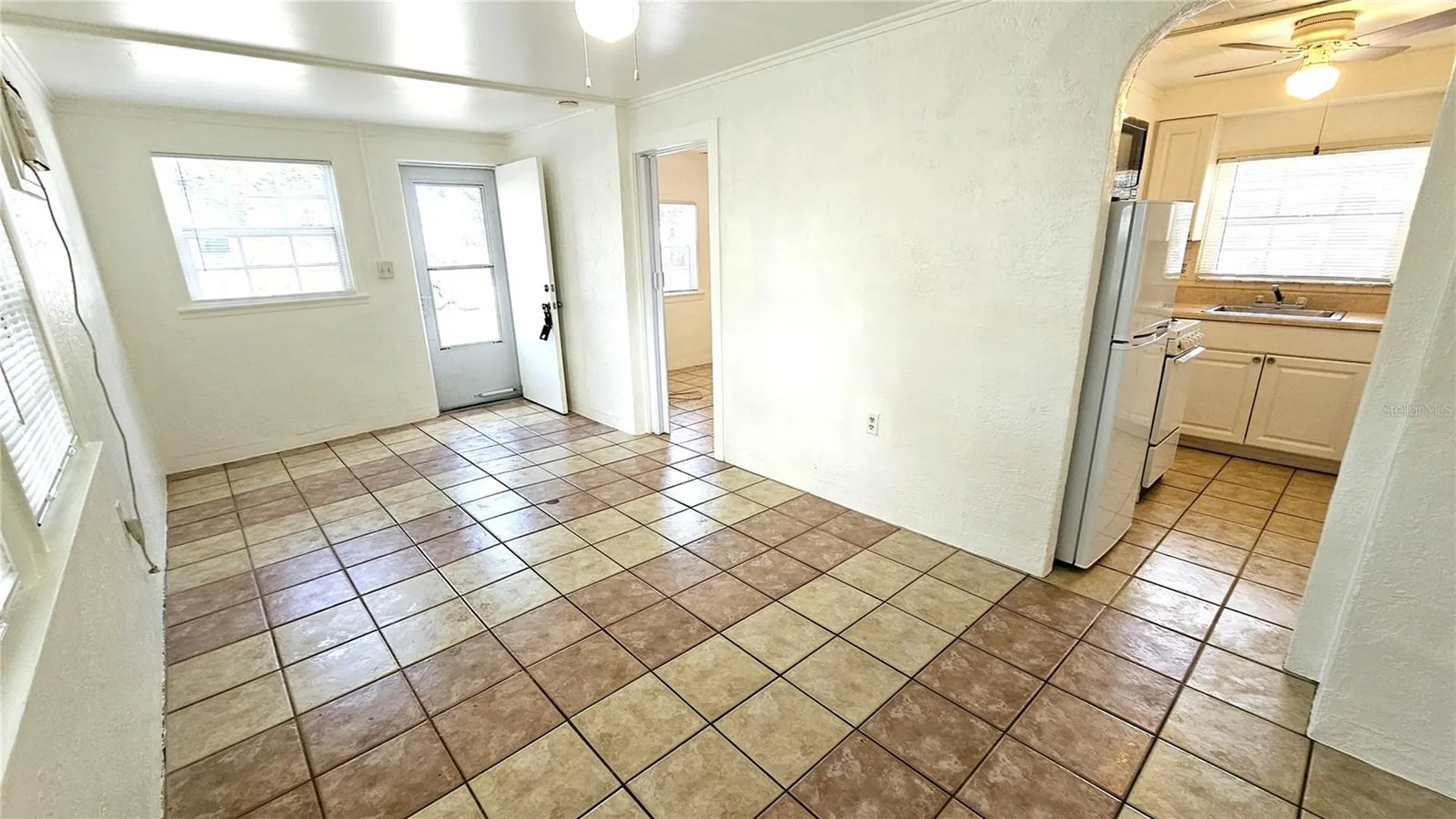 15 N Mango Street W Englewood FL 34223