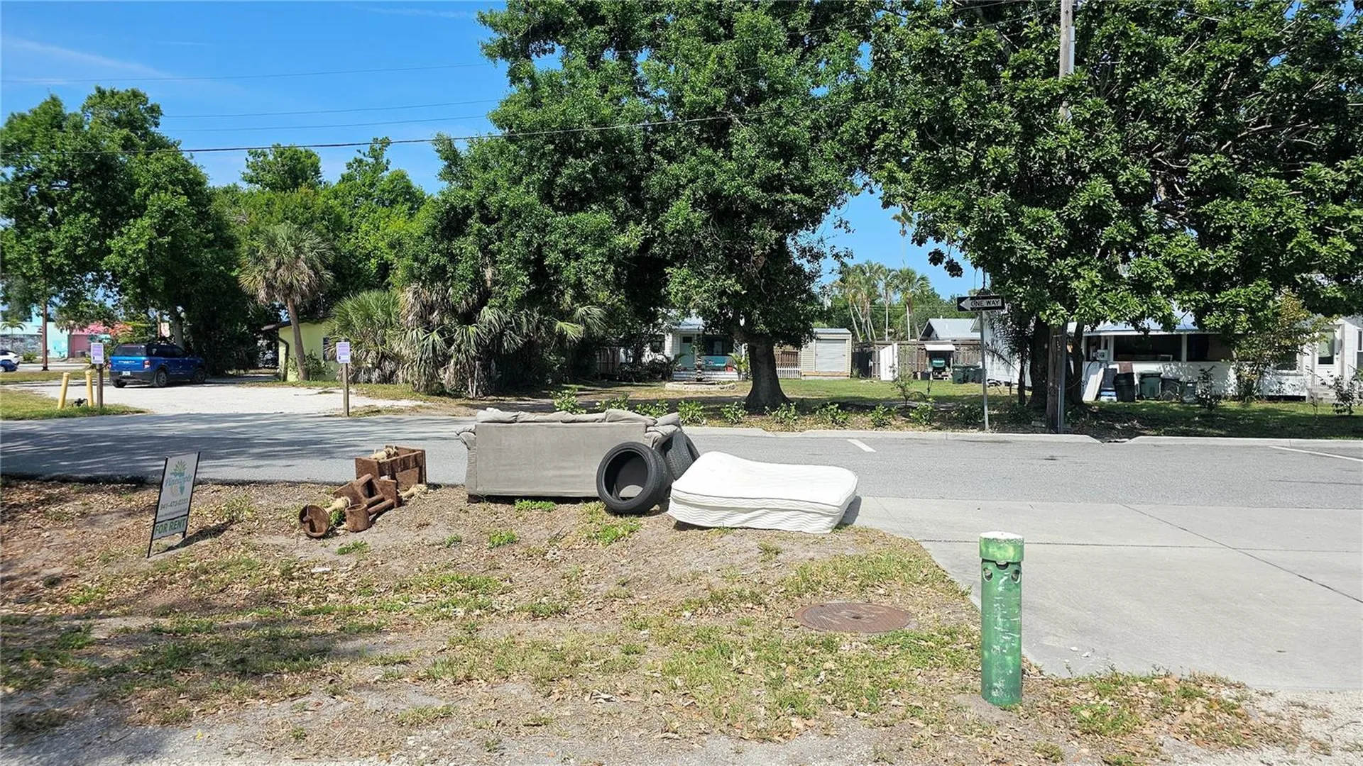 15 N Mango Street W Englewood FL 34223