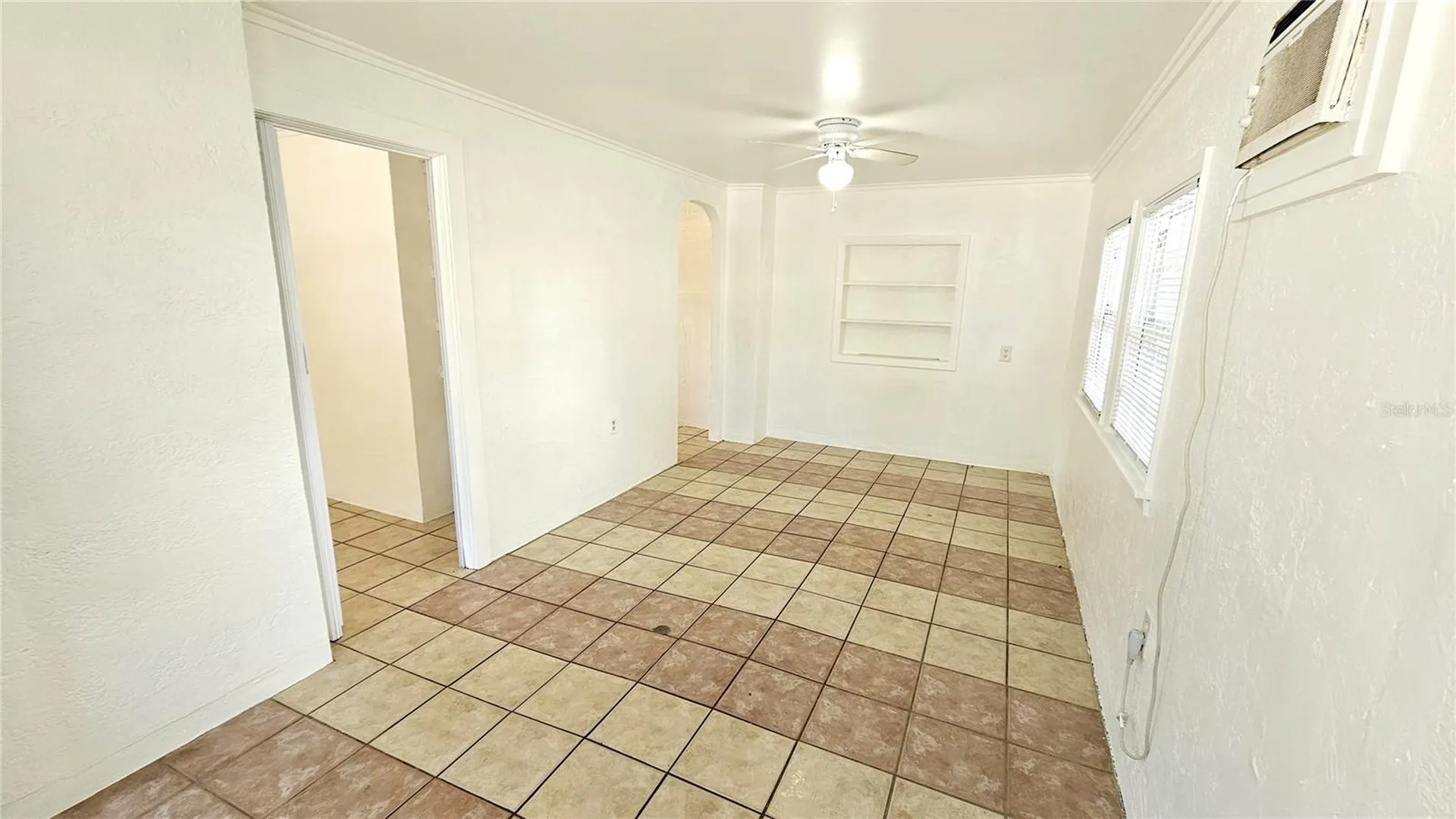 15 N Mango Street W Englewood FL 34223