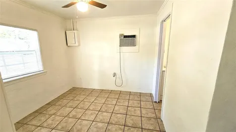 15 N Mango Street W Englewood FL 34223
