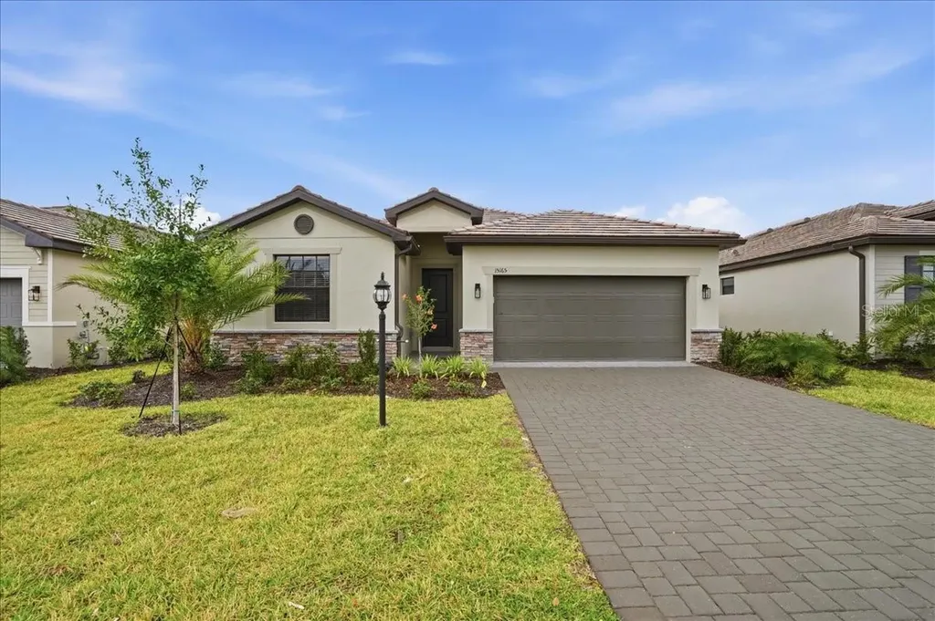 15165 Serene Shores Loop Bradenton FL 34211