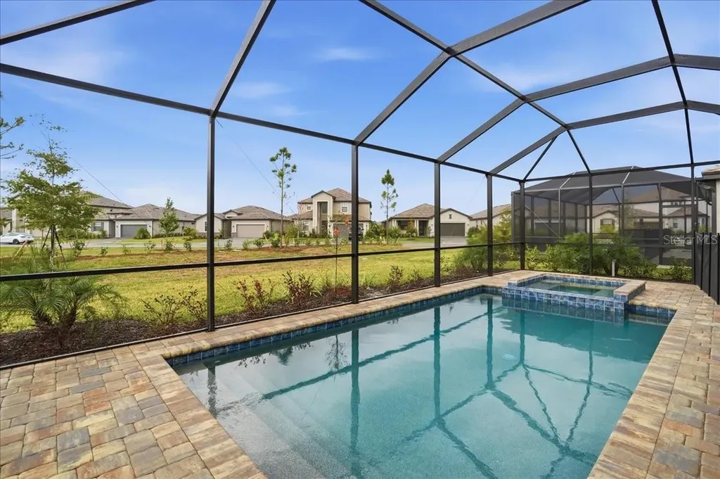 15165 Serene Shores Loop Bradenton FL 34211