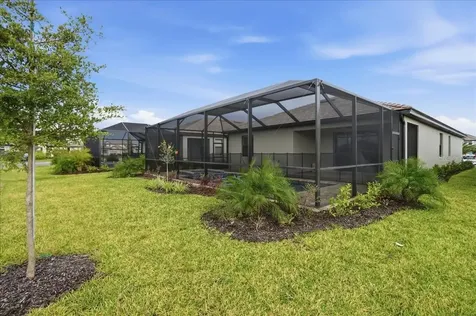 15165 Serene Shores Loop Bradenton FL 34211