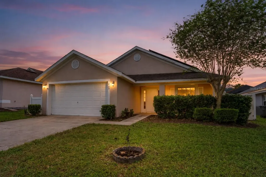 425 Pine Cone Drive Davenport FL 33897