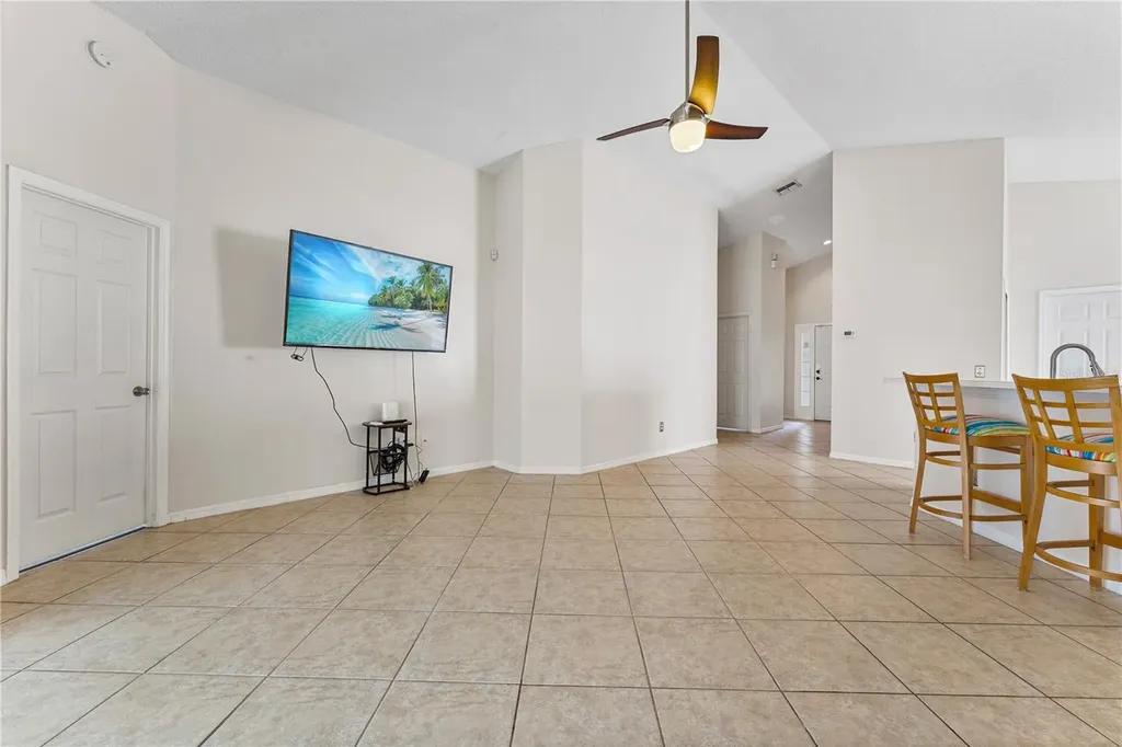 425 Pine Cone Drive Davenport FL 33897