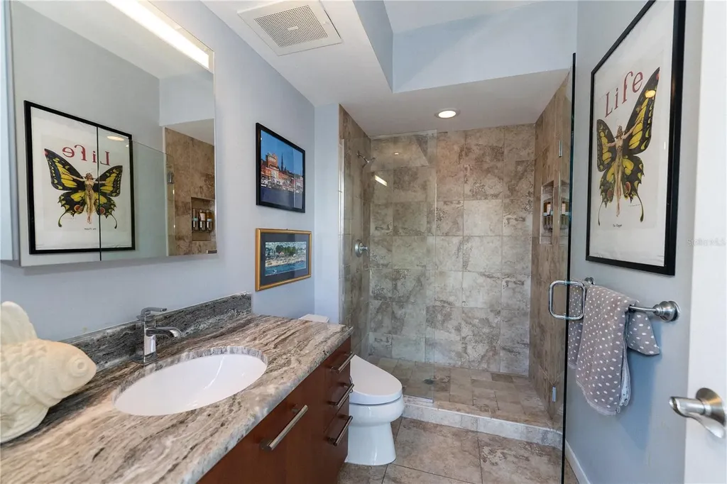 1350 Main Street Sarasota FL 34236