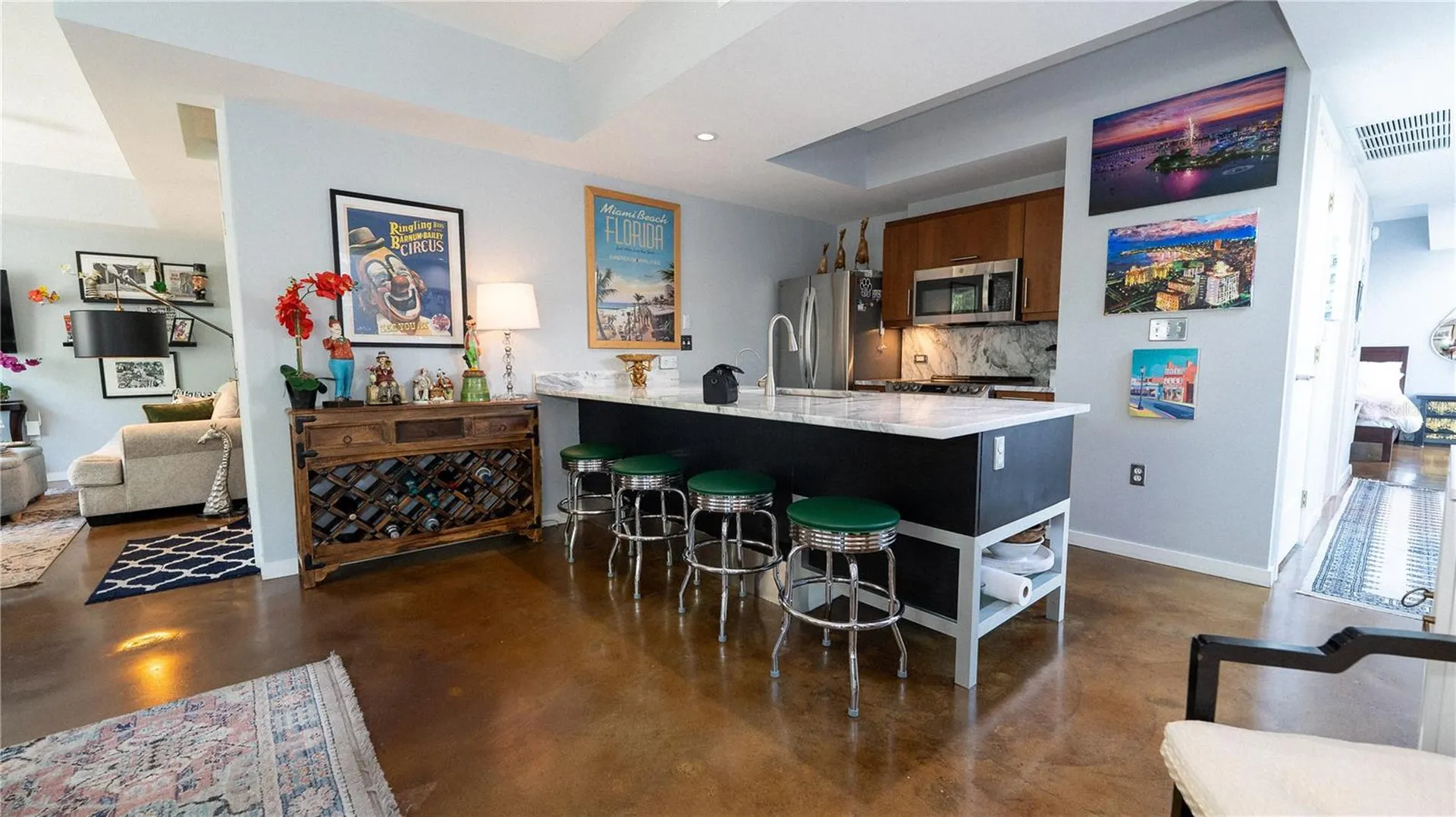 1350 Main Street Sarasota FL 34236