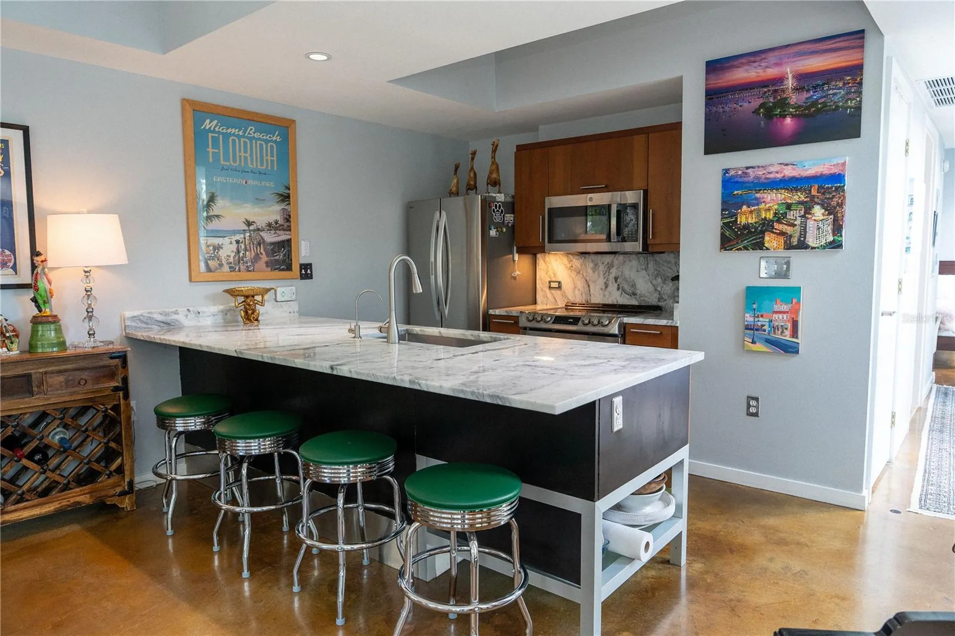 1350 Main Street Sarasota FL 34236