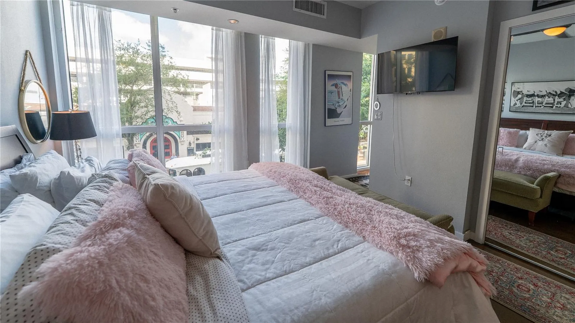 1350 Main Street Sarasota FL 34236